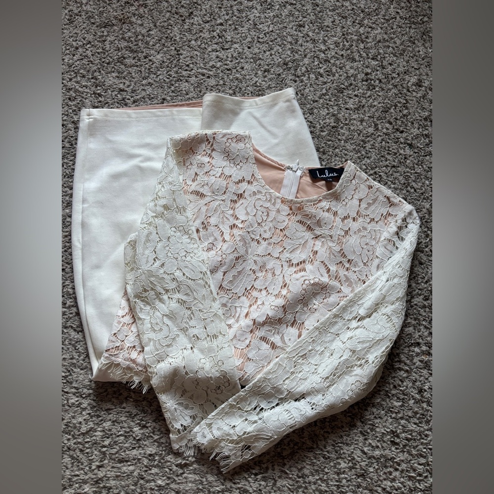 XS Lulus White Lace Dress